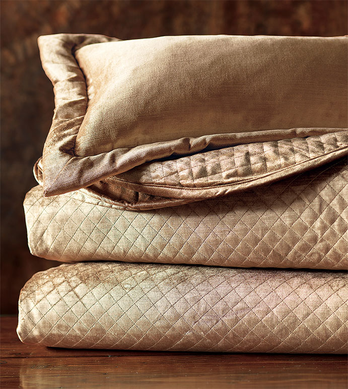 Lucerne Solid Velvet