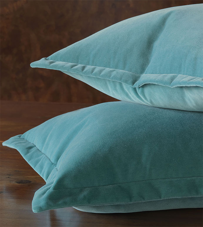 Jackson Solid Velvet