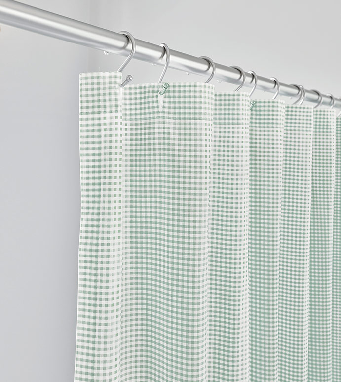 MALAYA GINGHAM SHOWER CURTAIN IN LEAF