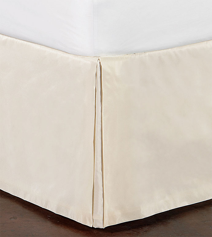 Freda Ivory Skirt