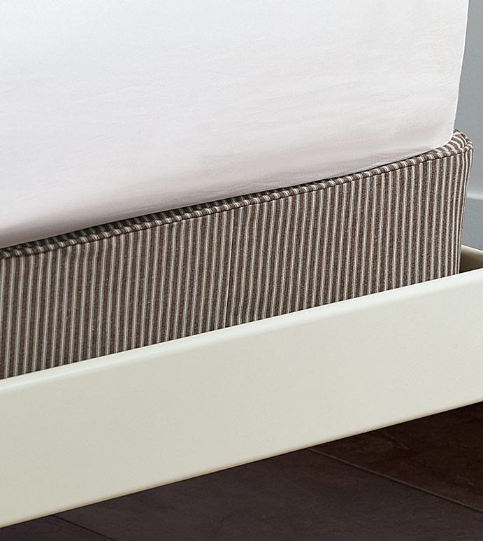 Heirloom Spa Box Spring Cover