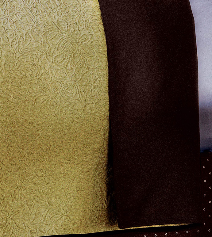 Orchard Leaf Coverlet