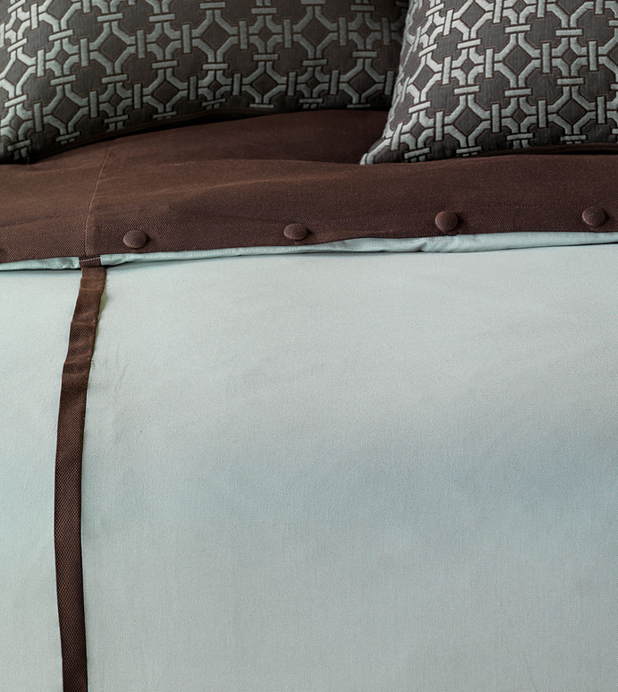 Renae Breeze Duvet Cover