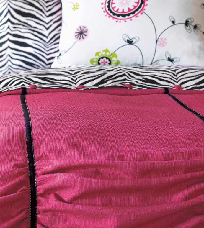 Aris Pink Duvet Cover