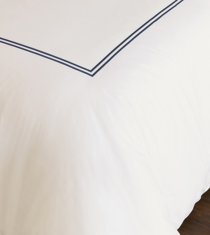 Enzo Ivory/Navy Duvet Cover