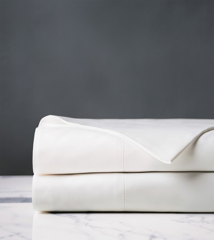 Gianna Classic White Flat Sheet