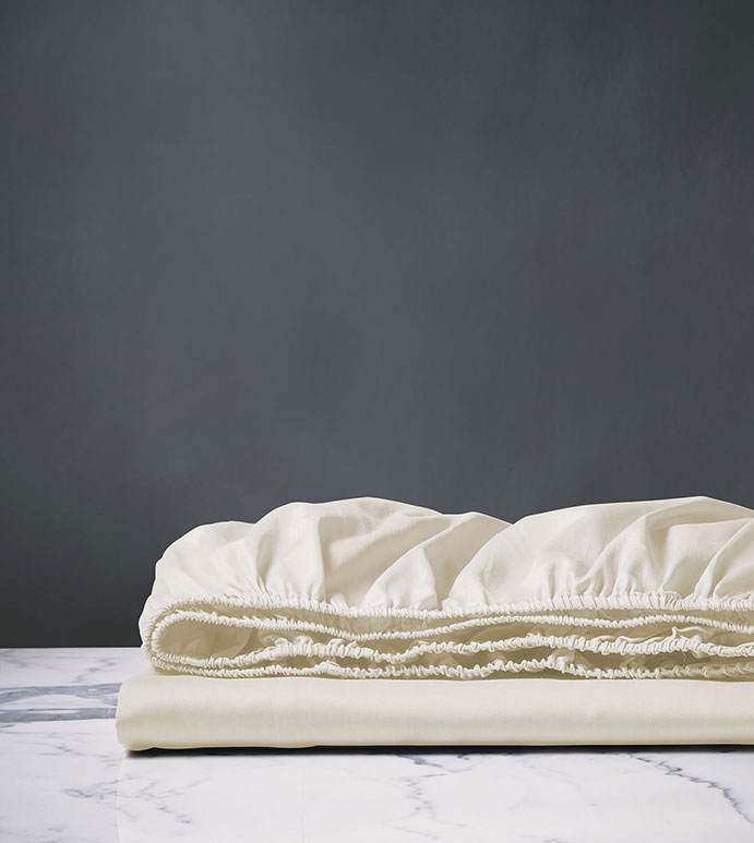 Deluca Sateen Fitted Sheet in Ivory