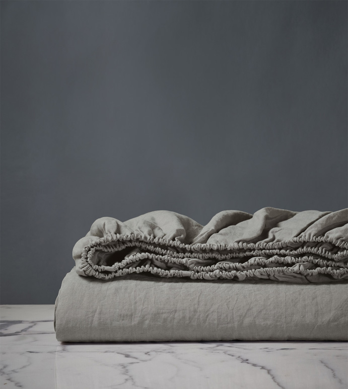 Shiloh Linen Fitted Sheet in Cement