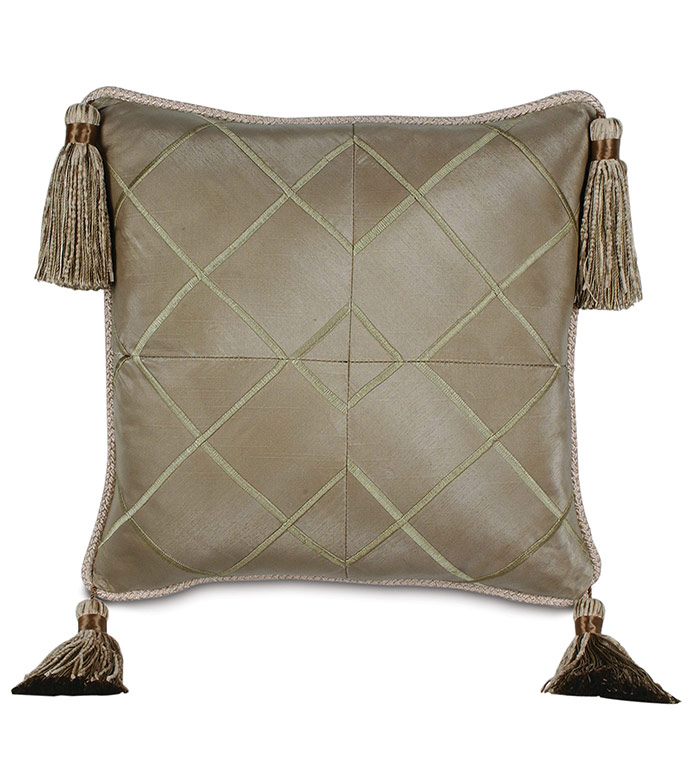 Veneta Mist W/Cord & Tassels