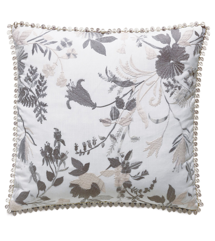 Naomi Floral Accent Pillow In Lilac