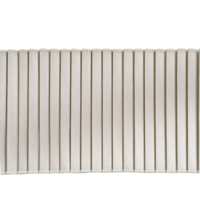 PIEGA IVORY BORDER