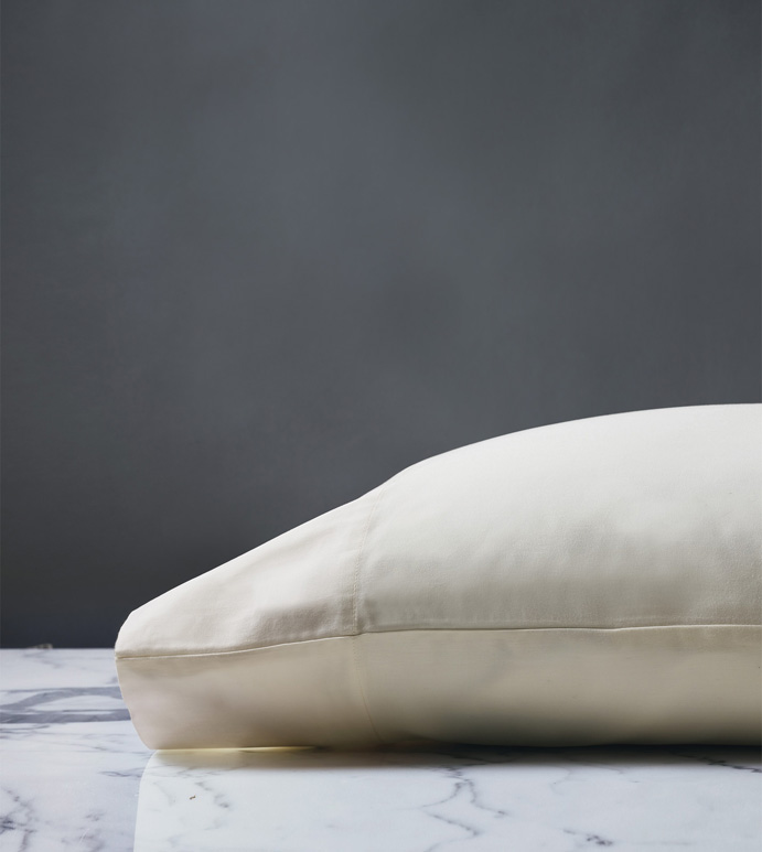 Roma Sateen Pillowcase in Ivory