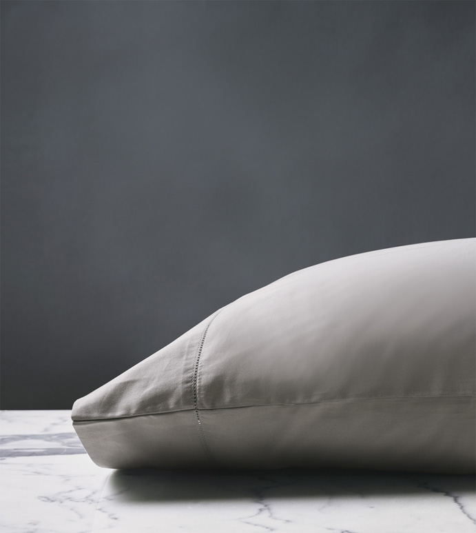 Deluca Sateen Pillowcase in Fawn