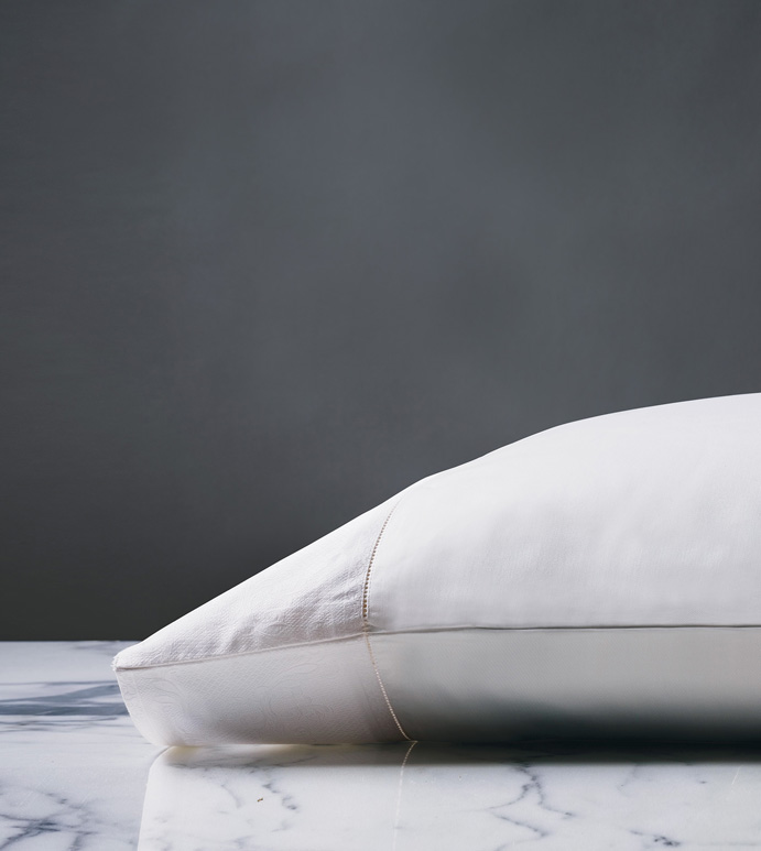 Palazzo White Pillowcase