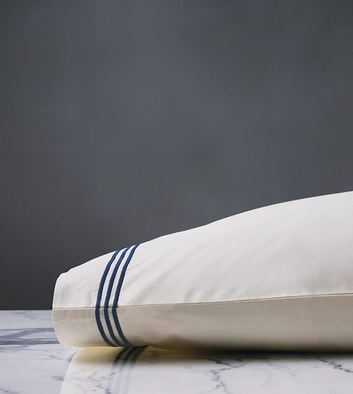 Tessa Satin Stitch Pillowcase in Ivory/Navy