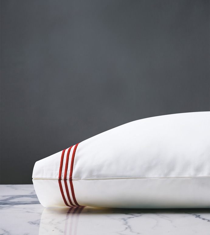 Tessa Satin Stitch Pillowcase in White/Scarlet