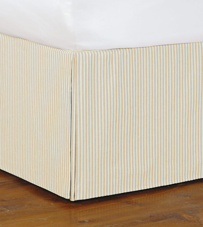 Heirloom Vanilla Skirt Pleated