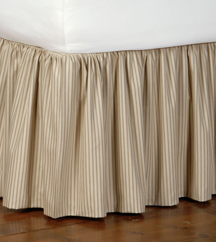 Heirloom Celery Skirt Ruffled