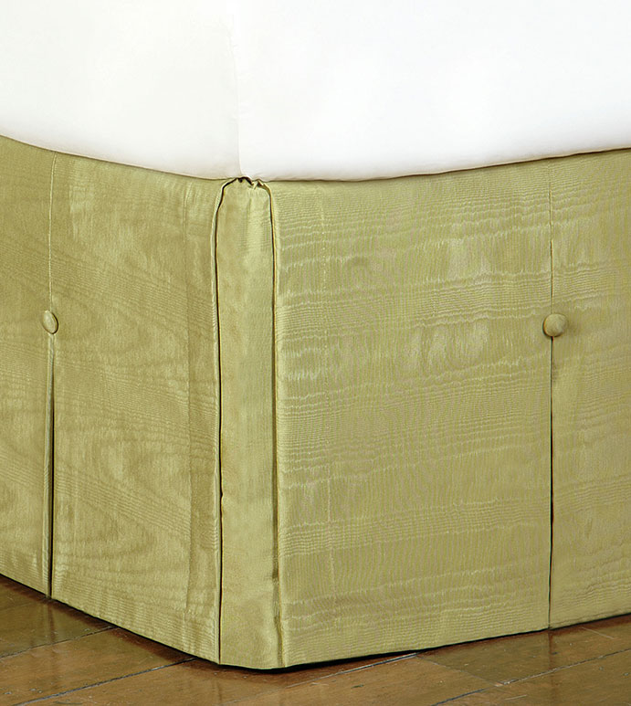 Pearl Apple Skirt