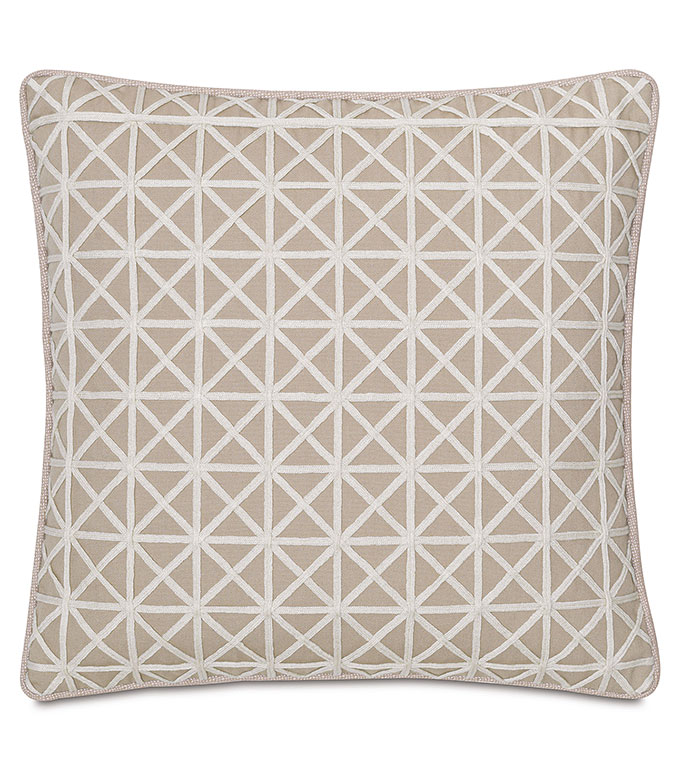 Alchemilla Sand With Sm Welt