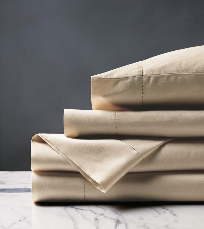 Deluca Sateen Sheet Set in Almond