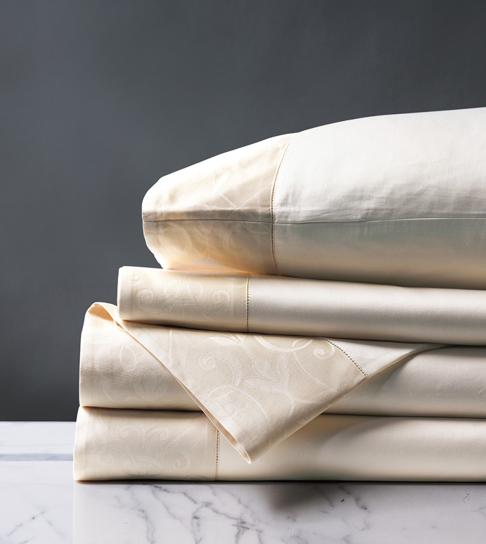 Ornato Ecru Sheet Set