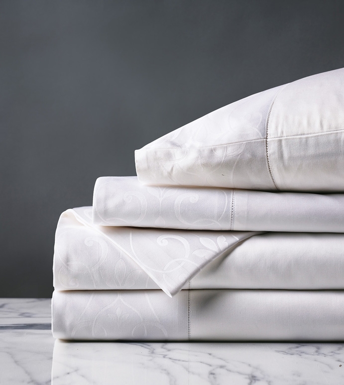 Ornato White Sheet Set