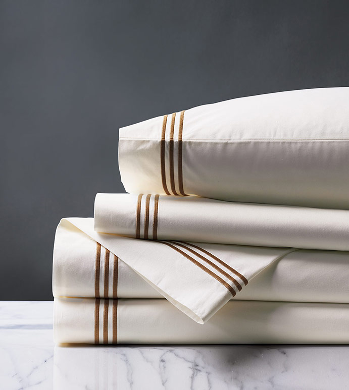 Tessa Satin Stitch Sheet Set in Ivory/Brown