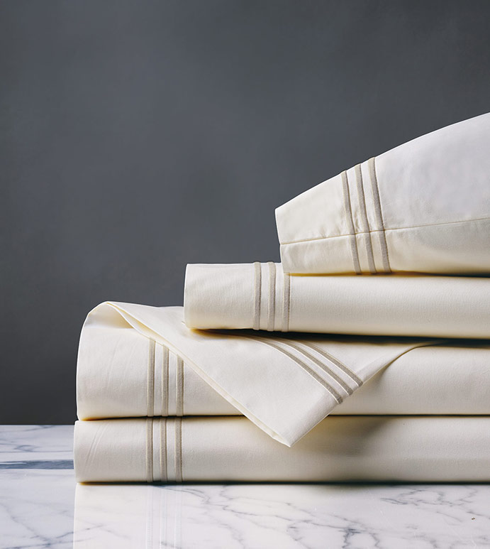 Tessa Satin Stitch Sheet Set in Ivory/Sable