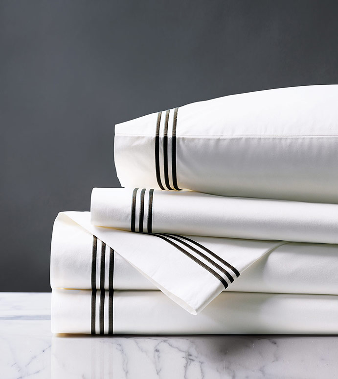 Tessa Satin Stitch Sheet Set in White/Black