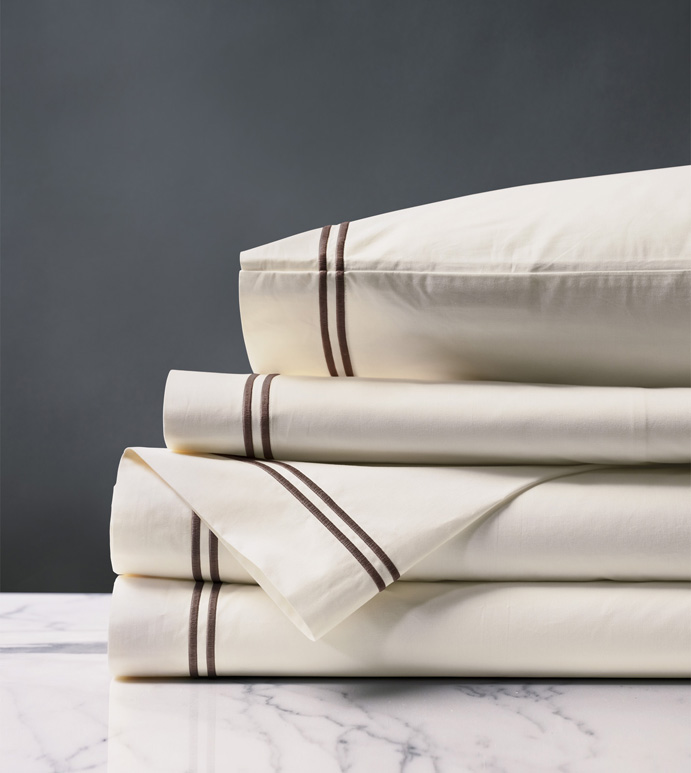 Enzo Ivory/Brown Sheet Set