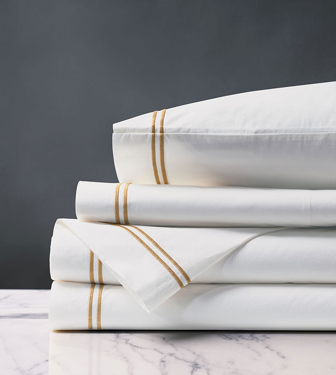 Enzo Satin Stitch Sheet Set in Gold