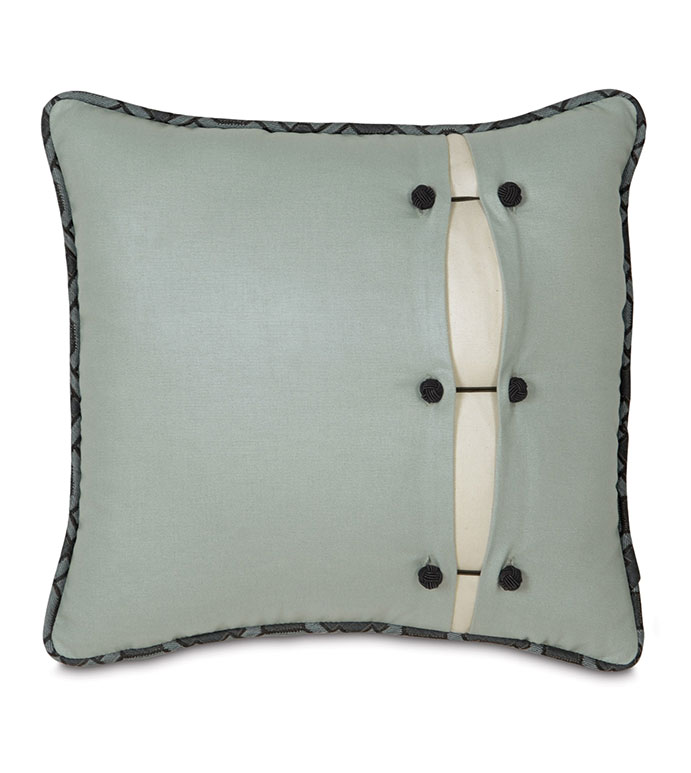 Renae Breeze With Knots