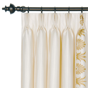 Anthemion Ivory/Gold Curtain Panel