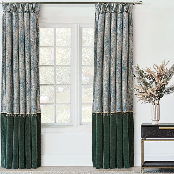 ESMERALDA COLORBLOCK CURTAIN PANEL