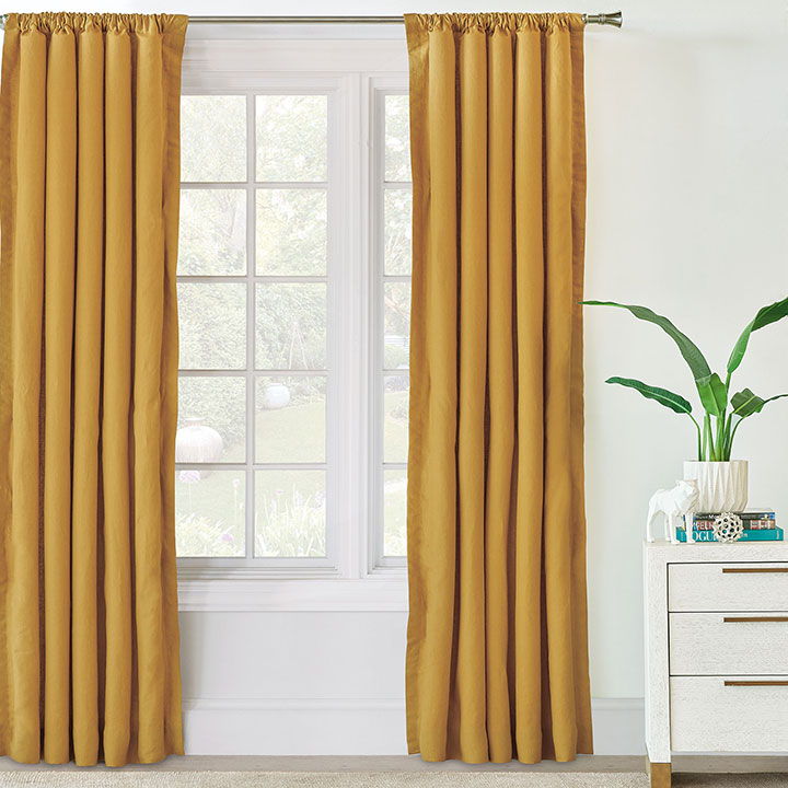 CHARLIE LINEN CURTAIN PANEL