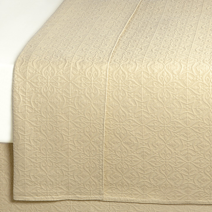 Mea Sunshine Coverlet