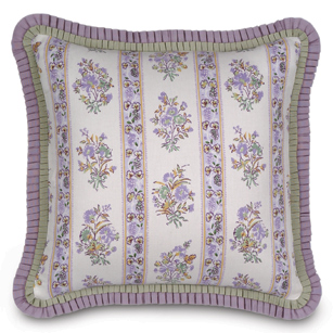 Lily With Pleated Ribbons