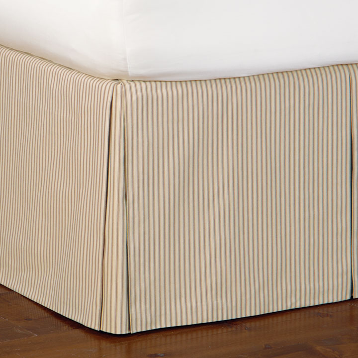 Heirloom Celery Skirt Pleated