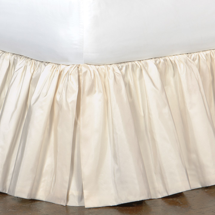 Freda Ruffled Bed Skirt in Ivory