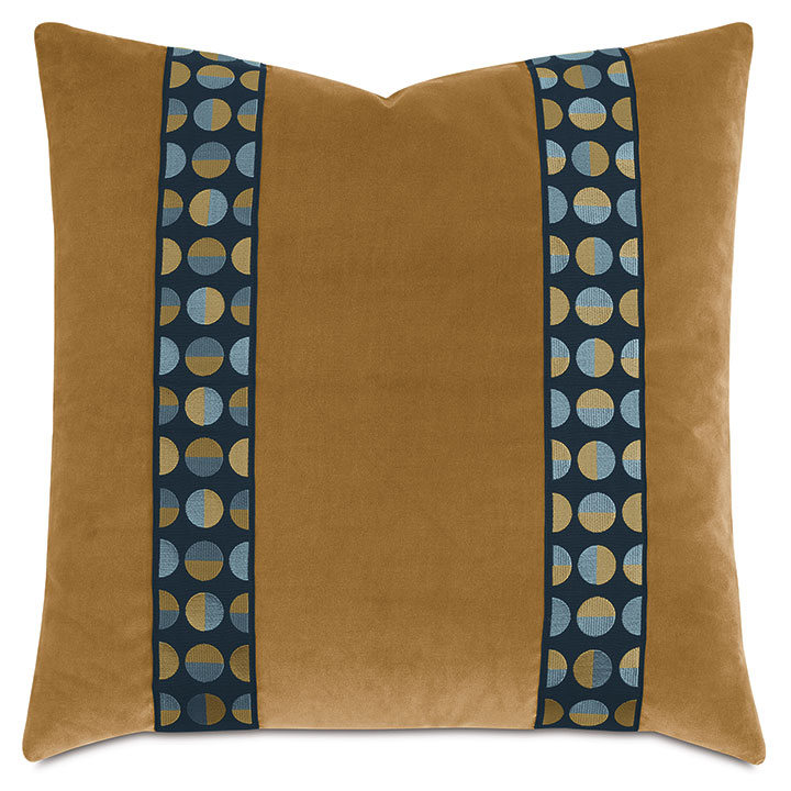 UMA GEOMETRIC BORDER DECORATIVE PILLOW IN GOLD