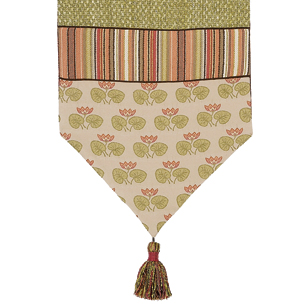 Lily Cove Ends Runner