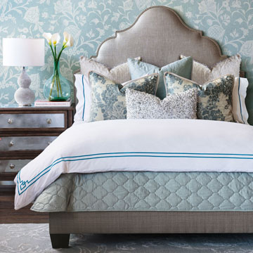 Dia luxury bedding collection