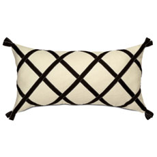 Gaston Ivory W/Ribbon