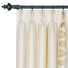 Anthemion Ivory/Gold Curtain Panel