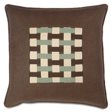 Leon Chestnut With Ribbons