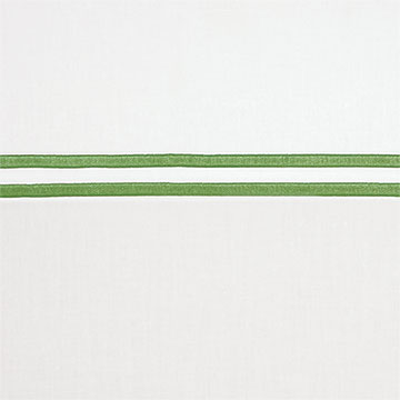 SATIN STITCH EMERALD SWATCH 3X2.5