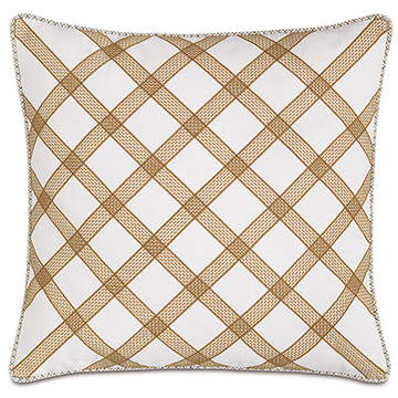 Baldwin White With Trellis
