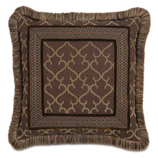 Larissa Moss With Border