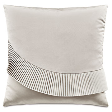 ROMILLY PLEATED APPLIQUE DECORATIVE PILLOW